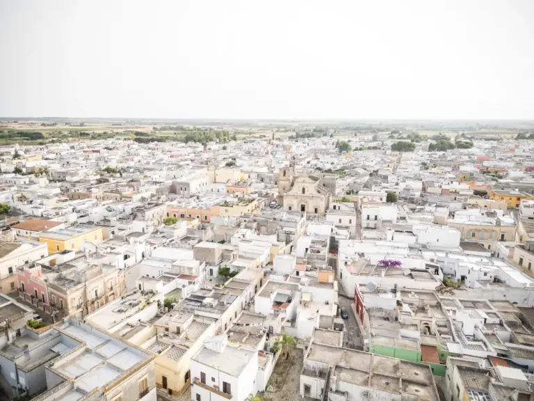 Guagnano, città del Salento, veduta aerea con la chiesa sullo sfondo