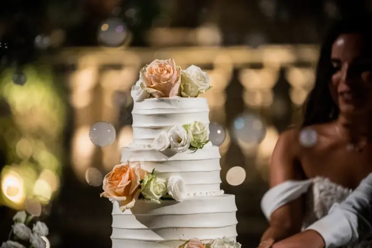 matrimonio a Castello Monaci, particolare della torta nuziale