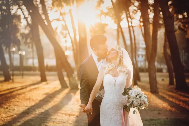 Fotografia di matrimonio in Puglia, utilizzo del controluce